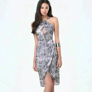 Bebe Keyhole Wrap Hem Dress Size 6